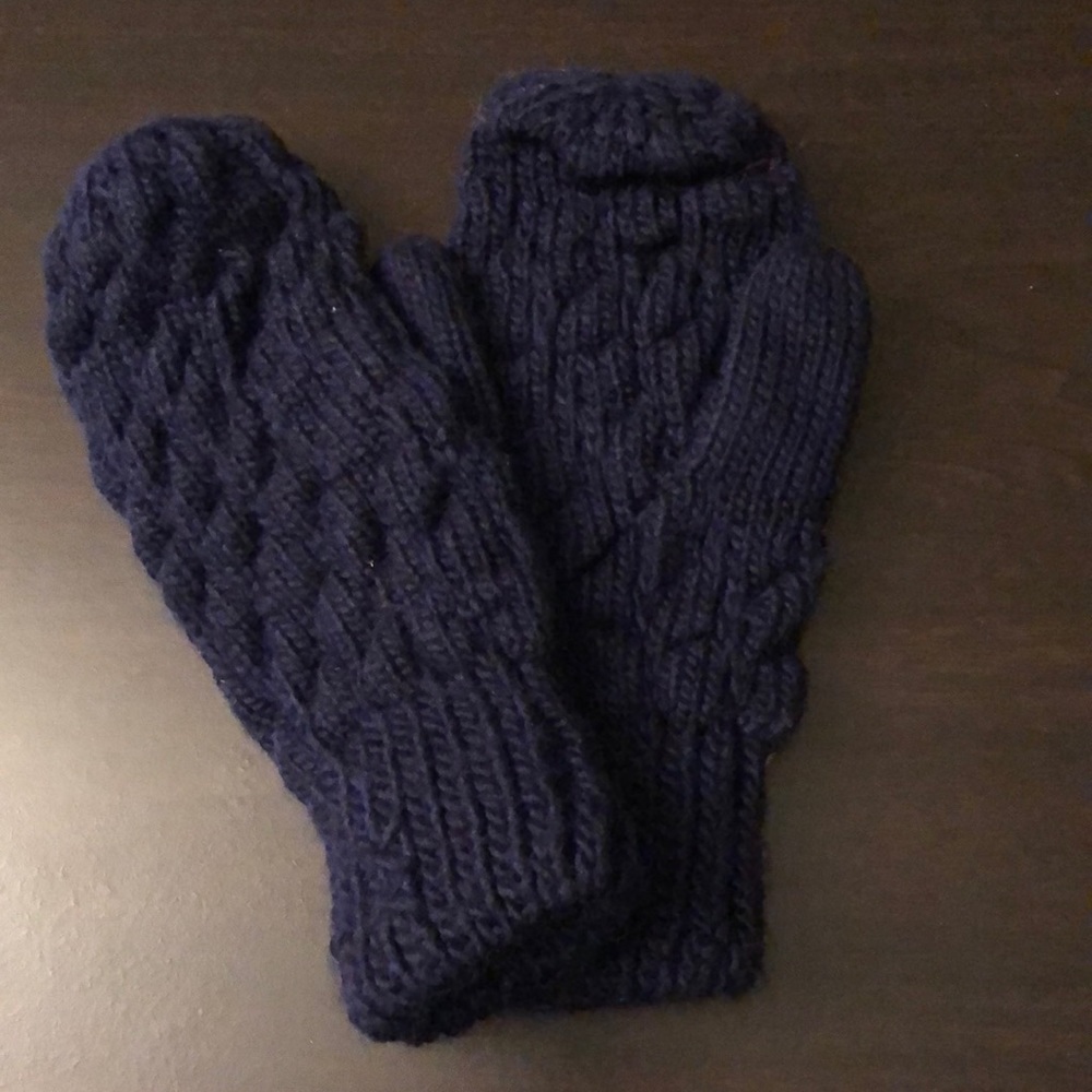 Vintage Navy Bulky Thick Knit Mittens NEW